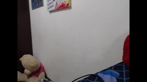 Ninapalmer online show from 06/04/26, 07:42