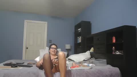 Snapshot of ninas1974 chatting on 12/30/24, 02:31 Ninaru online show from 12/30/24, 02:31