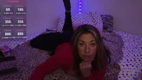 Snapshot of ninasins chatting on 03/01/25, 12:17 ninasins online show from 03/01/25, 12:17
