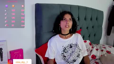 ninasky19 online show from 11/09/25, 12:09