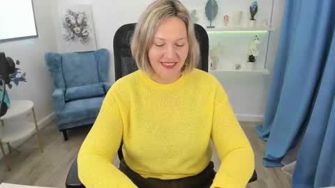 ninastarle online show from 10/08/25, 05:05