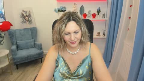 Snapshot of ninastarle chatting on 02/05/26, 11:48 ninastarle online show from 02/05/26, 11:48