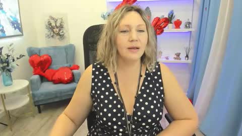Snapshot of ninastarle chatting on 02/08/26, 11:57 ninastarle online show from 02/08/26, 11:57