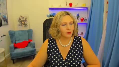 Snapshot of ninastarle chatting on 02/20/26, 11:43 ninastarle online show from 02/20/26, 11:43