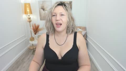 Snapshot of ninastarle chatting on 03/26/26, 04:18 ninastarle online show from 03/26/26, 04:18