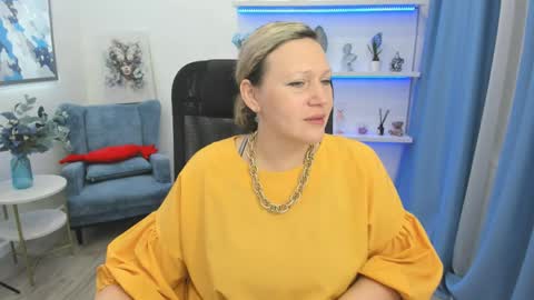 Snapshot of ninastarle chatting on 04/08/26, 04:23 ninastarle online show from 04/08/26, 04:23