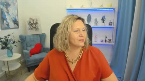 Snapshot of ninastarle chatting on 04/19/26, 06:10 ninastarle online show from 04/19/26, 06:10