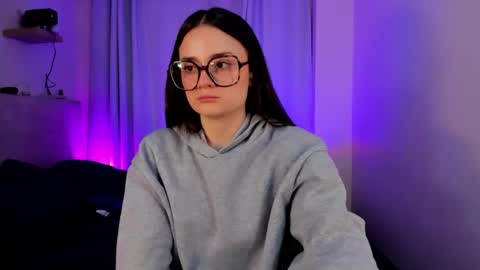 ninavolkov online show from 09/25/25, 10:02