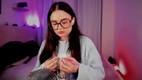 ninavolkov online show from 10/16/25, 11:06