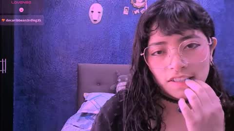 Nina online show from 10/04/25, 04:27