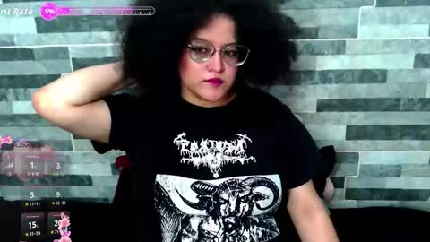 Doll independent model online show from 01/11/26, 12:48
