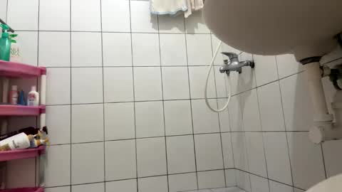 Snapshot of ninfo_puta chatting on 10/17/25, 10:07 Ninfo Puta online show from 10/17/25, 10:07