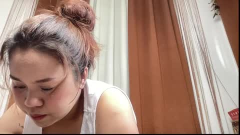Snapshot of nini_luvskorn chatting on 03/21/26, 06:40 nini_luvskorn online show from 03/21/26, 06:40