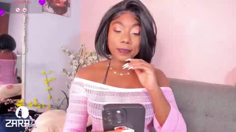 Snapshot of nini_martinii chatting on 10/18/25, 02:40 NINI online show from 10/18/25, 02:40