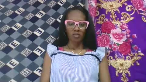 Snapshot of ninie246746 chatting on 04/11/26, 06:18 ninie246746 online show from 04/11/26, 06:18
