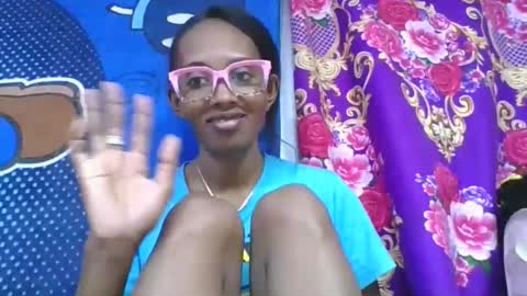 Snapshot of ninie246746 chatting on 05/14/26, 08:32 ninie246746 online show from 05/14/26, 08:32