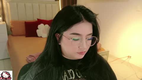 Nina online show from 03/05/26, 12:56