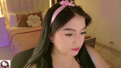 Nina online show from 06/09/26, 01:12