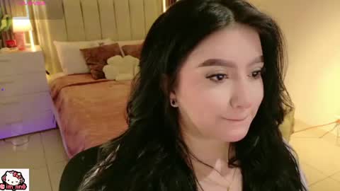 Nina online show from 06/20/26, 01:36