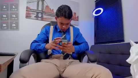 nino_bonnucci online show from 09/09/25, 06:51