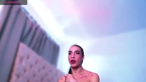Ninon Beart online show from 07/08/26, 08:35