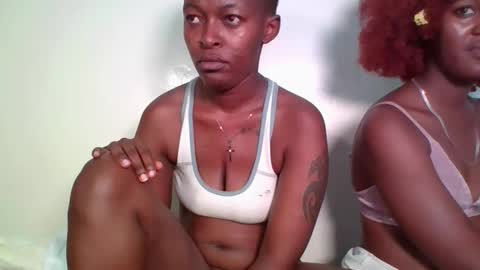 nipple_master11327 online show from 10/20/25, 04:13