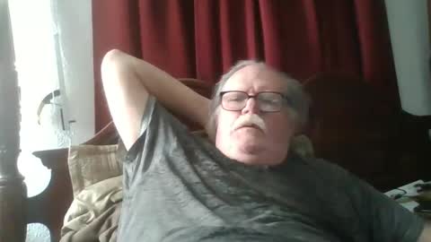 nipplechaser online show from 12/09/24, 03:50