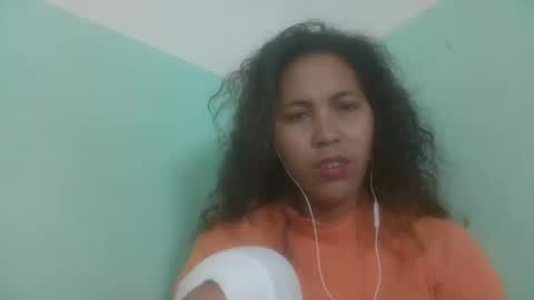 nirisouh online show from 10/21/25, 06:47