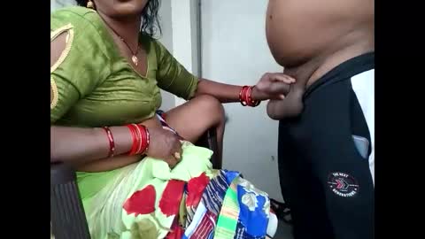 Nisha online show from 02/18/25, 12:28
