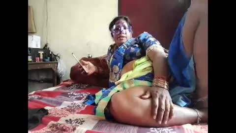 Nisha online show from 03/04/25, 08:57