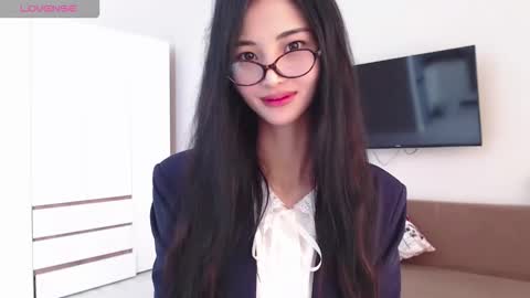 Niu online show from 09/17/25, 06:04