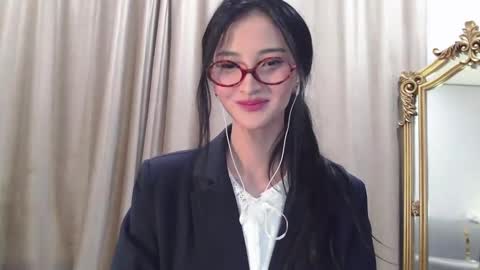 Niu online show from 10/01/25, 01:06