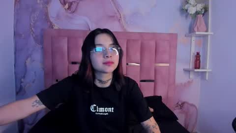 Nixie online show from 09/20/25, 03:40