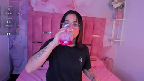 Nixie online show from 09/29/25, 12:21