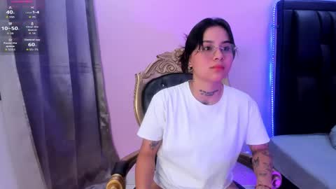 Nixie online show from 10/04/25, 12:25