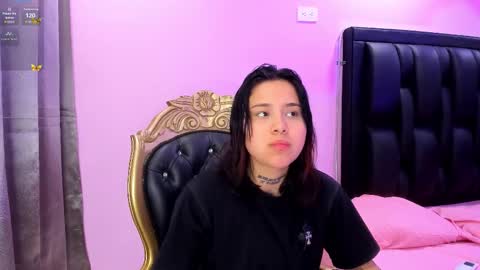 Nixie online show from 10/13/25, 12:38