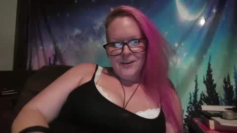 Snapshot of nixiesixx chatting on 09/18/25, 05:48 NixieSixx online show from 09/18/25, 05:48