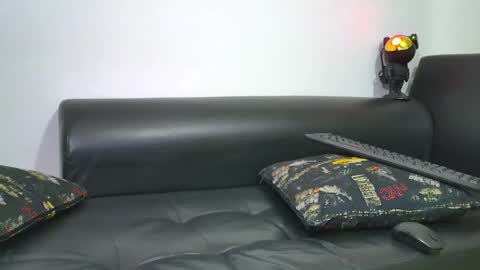Nicolas Muscle online show from 03/07/25, 05:29