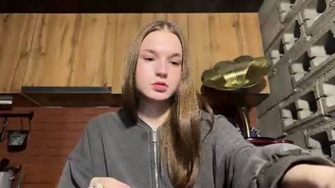 Tears Lora online show from 07/28/26, 12:34