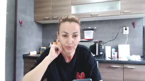 no_limit_coupl3 online show from 09/10/25, 06:24