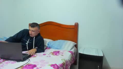 Emma - Mike online show from 10/19/25, 11:49