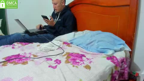 Emma - Mike online show from 10/26/25, 03:45