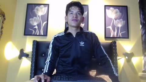 Snapshot of noa11_ chatting on 11/04/25, 04:28 noa11_ online show from 11/04/25, 04:28