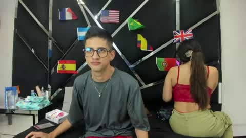 NoaandArez online show from 06/25/26, 12:53