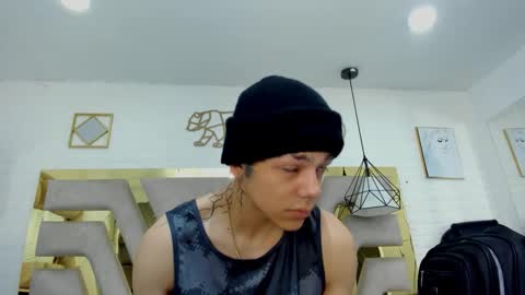 Snapshot of noah_and_kim69 chatting on 03/17/26, 12:41 Zoe online show from 03/17/26, 12:41