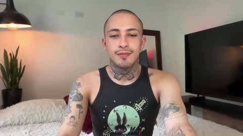 noah_and_steven online show from 07/28/26, 04:39
