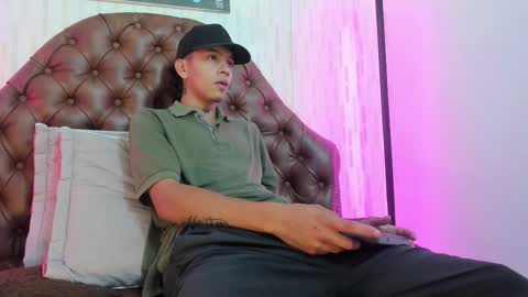 Noah Blake online show from 10/02/25, 02:18