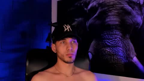 Noah Brigth online show from 11/21/25, 08:57