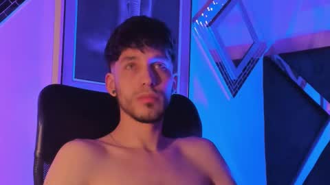 Snapshot of noah_brigth chatting on 12/04/25, 01:26 Noah Brigth online show from 12/04/25, 01:26