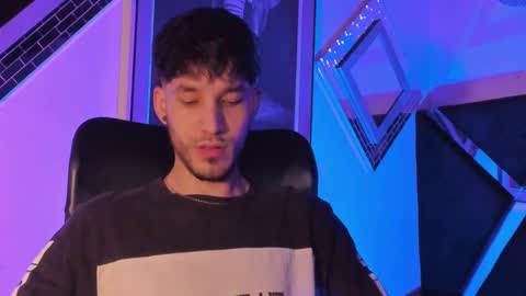 Snapshot of noah_brigth chatting on 12/04/25, 08:39 Noah Brigth online show from 12/04/25, 08:39